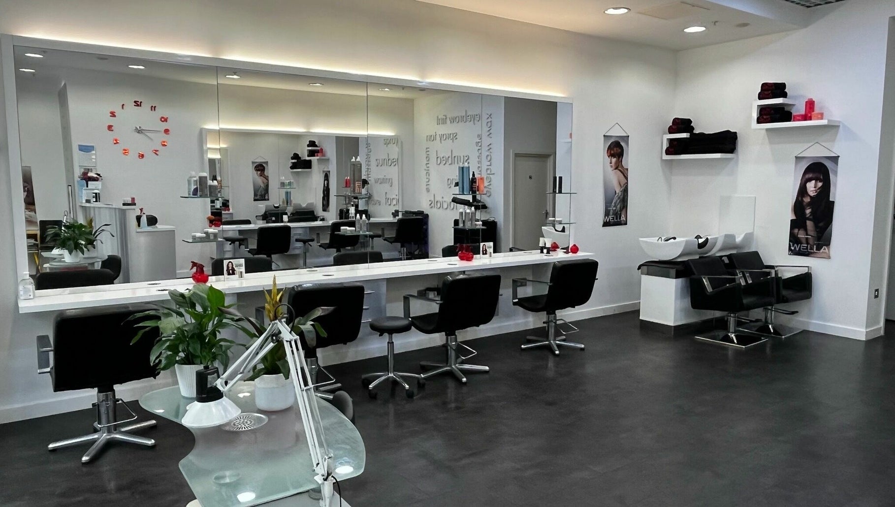 Gallery Photo